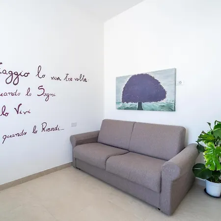 Theatron Apartment